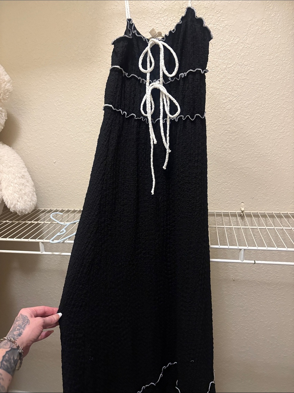 Black maxi dress contrast details XS